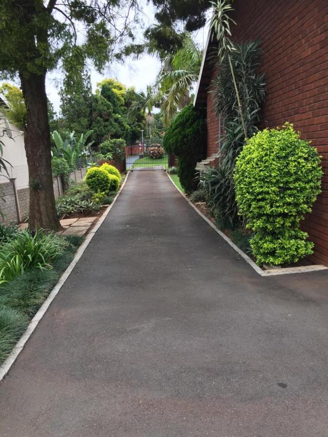 Rest And Rise Bed & Breakfast Pietermaritzburg Exterior photo